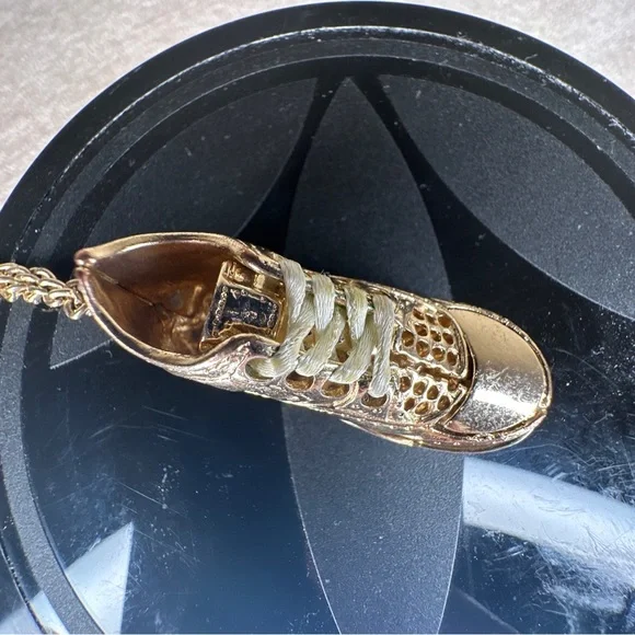 Pendant Sport Shoe in great condition - Picture 4 of 6